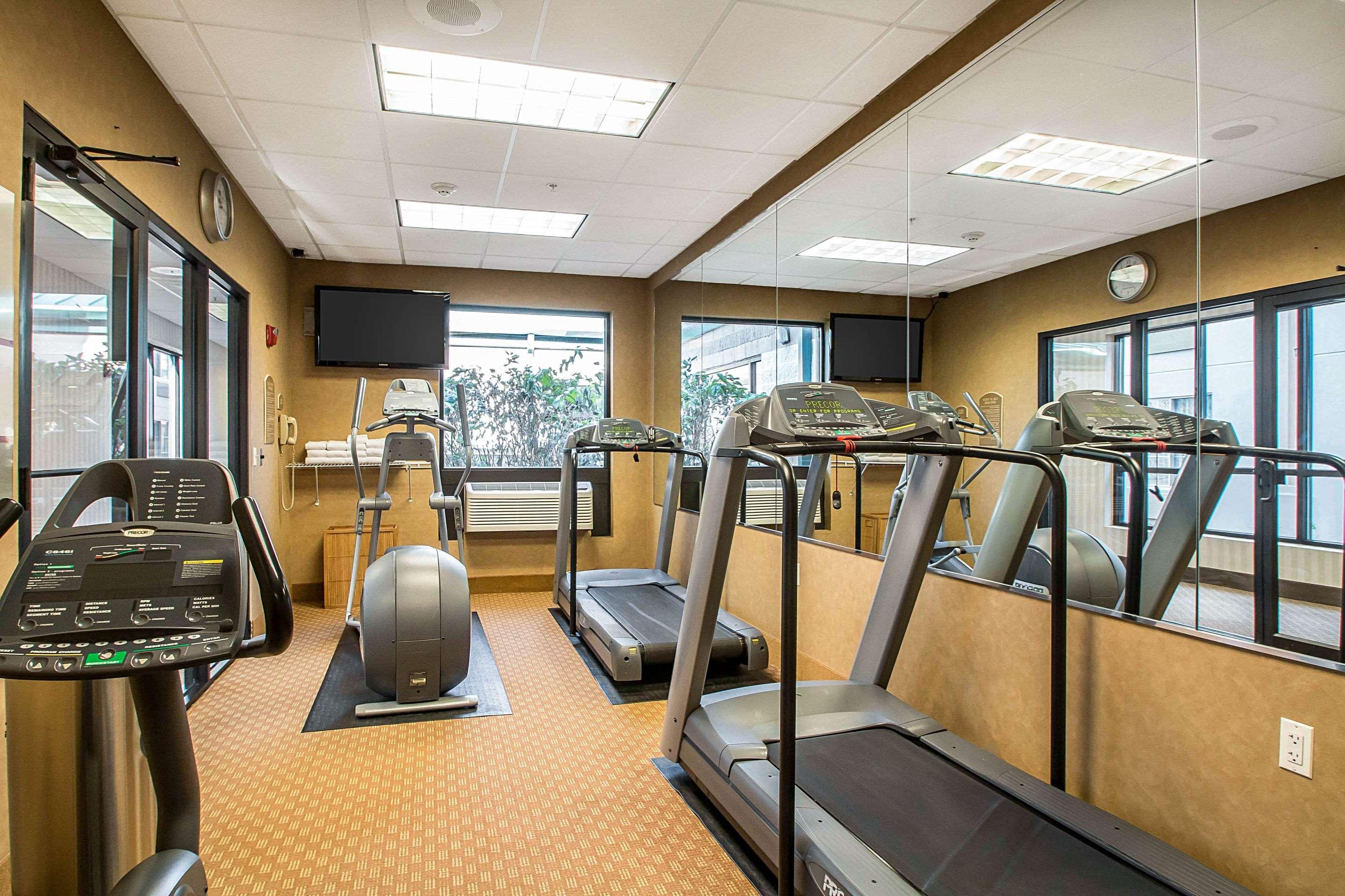Clarion Inn Elmhurst - Oak Brook Near I-88, I-290, I-294 Екстериор снимка