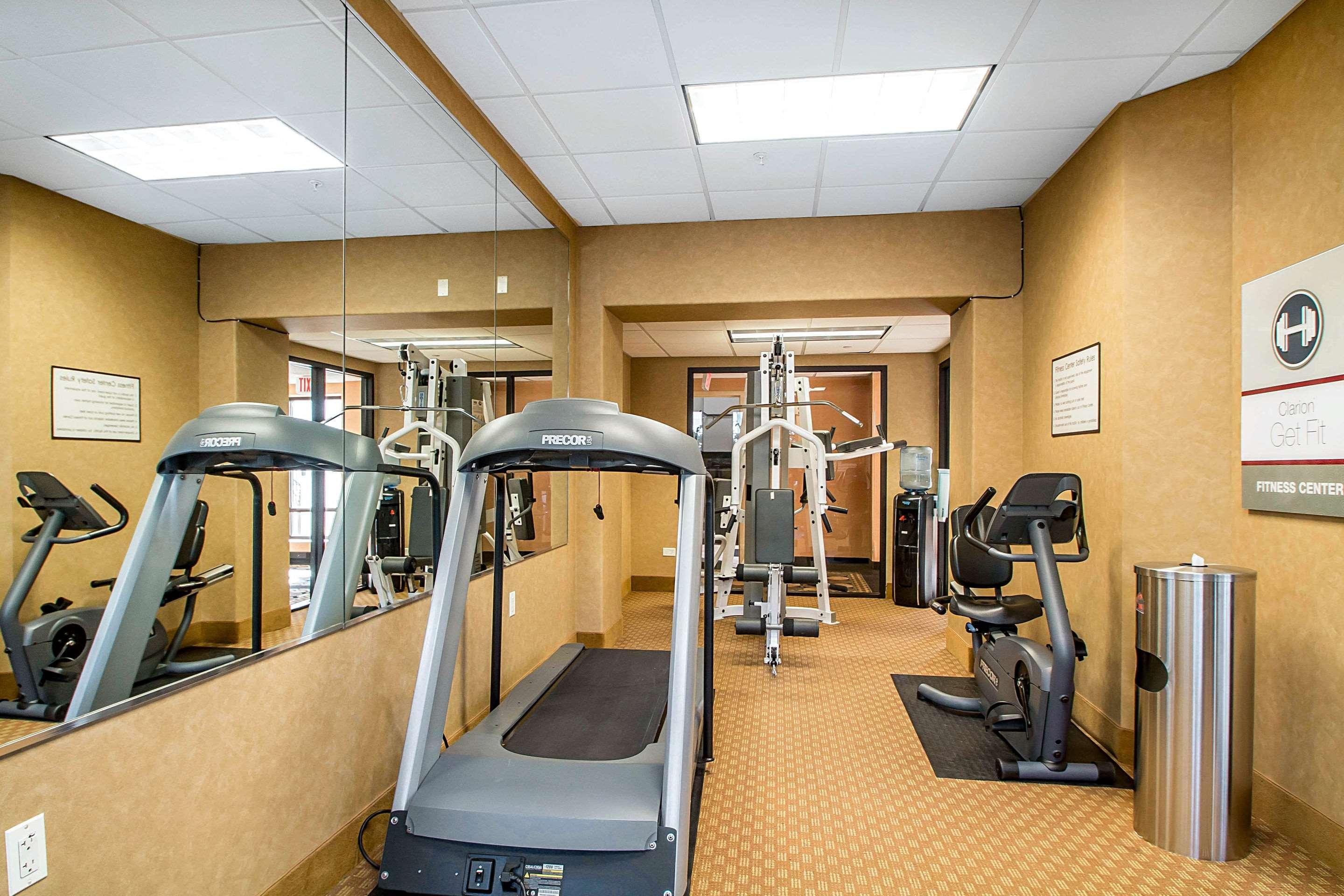 Clarion Inn Elmhurst - Oak Brook Near I-88, I-290, I-294 Екстериор снимка