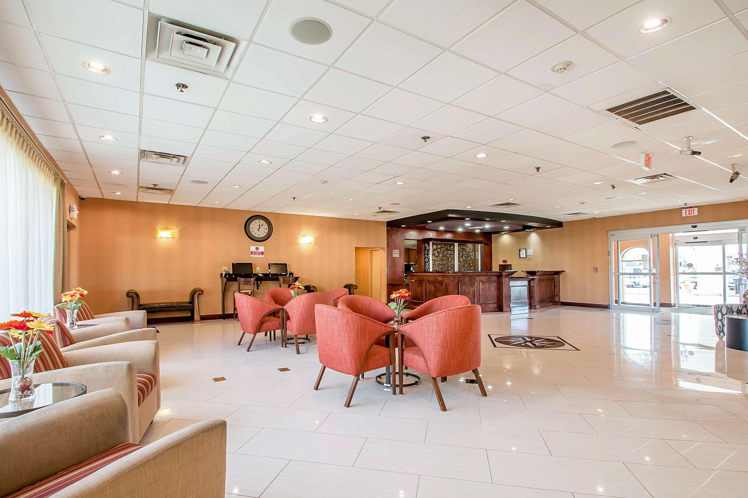 Clarion Inn Elmhurst - Oak Brook Near I-88, I-290, I-294 Екстериор снимка